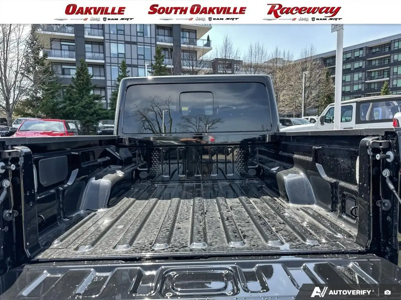 Jeep Gladiator снимка Jeep Gladiator