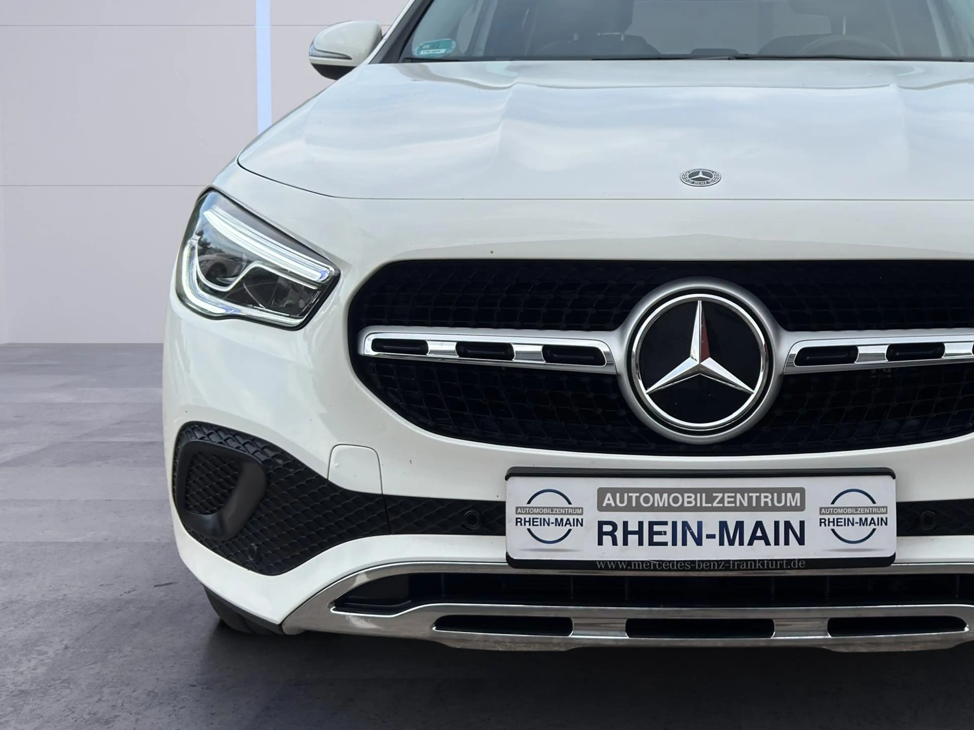 Mercedes-Benz GLA 250 e PANO MB-Historie RFK 8-Fach TOP — photo 13