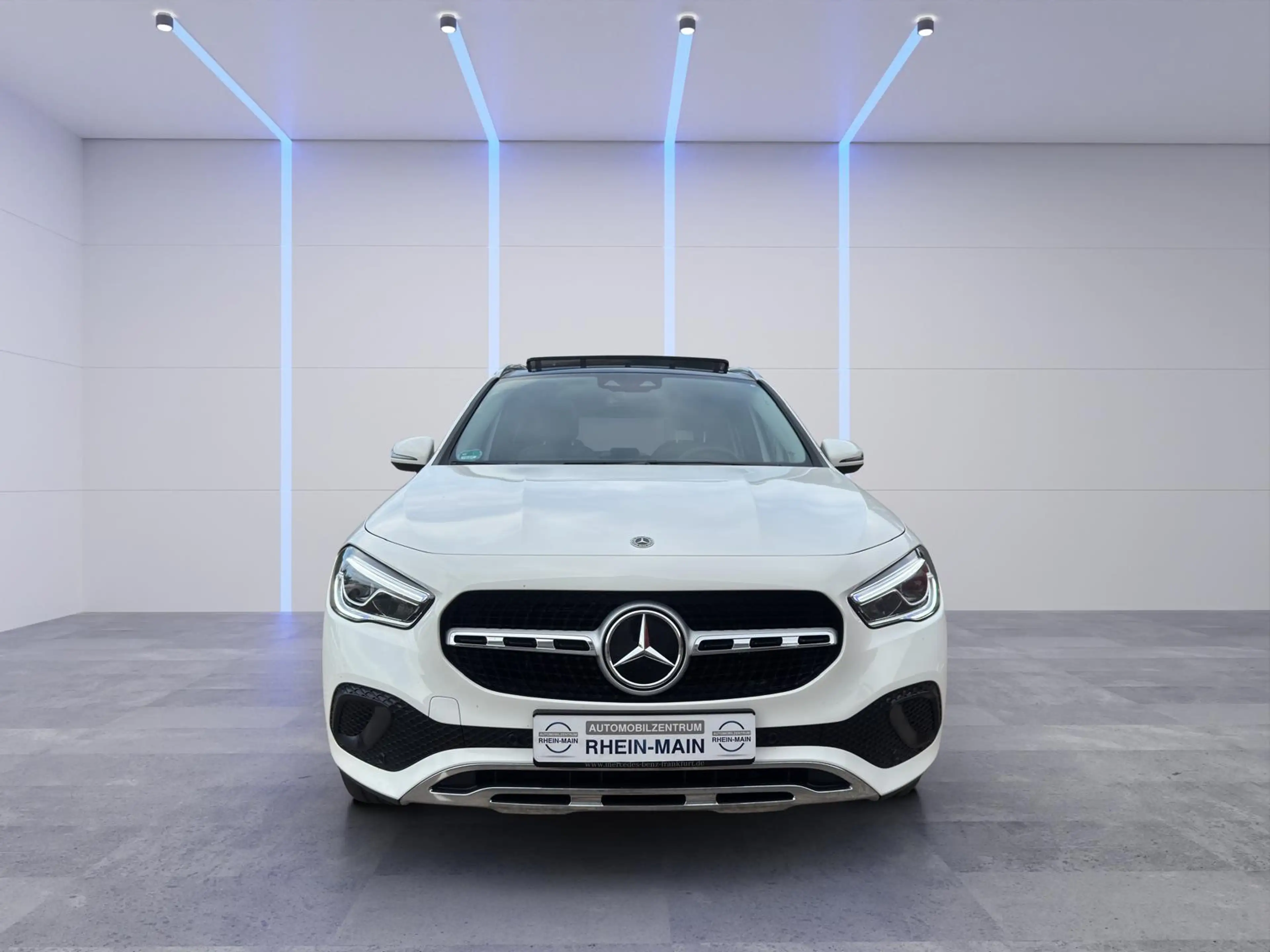 Mercedes-Benz GLA 250 e PANO MB-Historie RFK 8-Fach TOP — photo 8