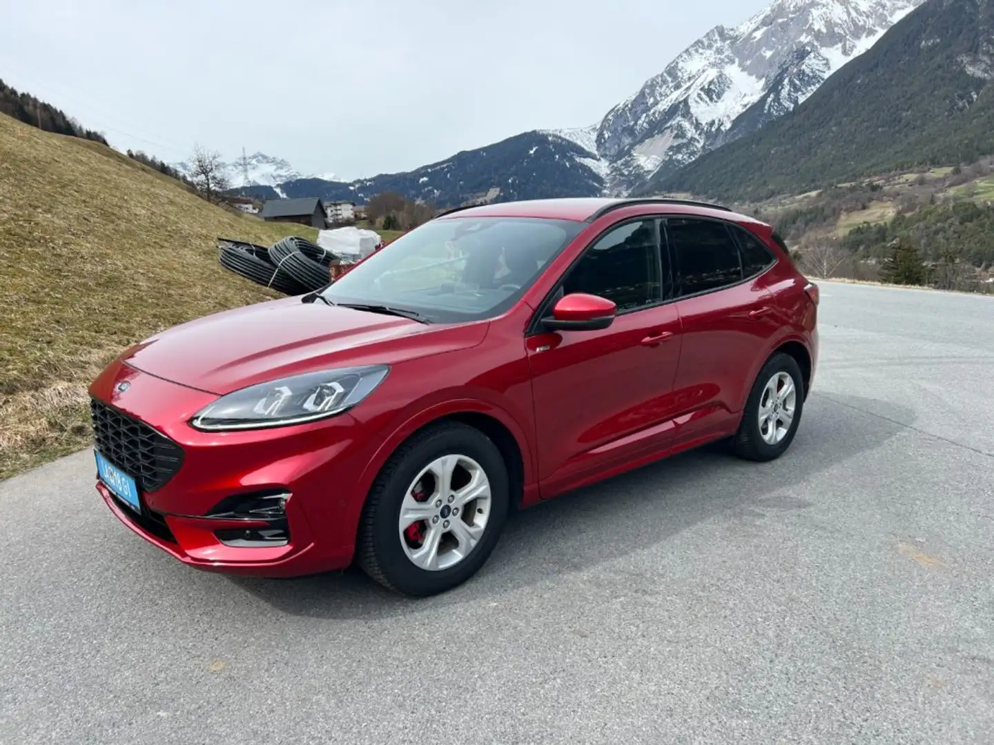 Ford Kuga ST-LINE X/Automatik Rot - 2