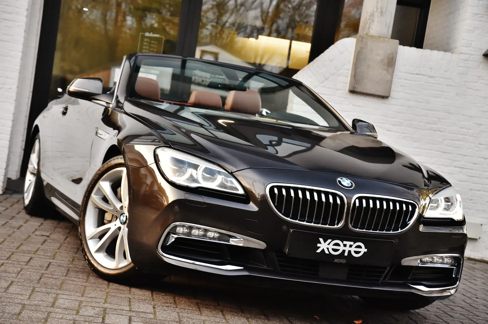 BMW 640 I CABRIOLET ***BELGIAN CAR / FULL HISTORY*** Brun - 2