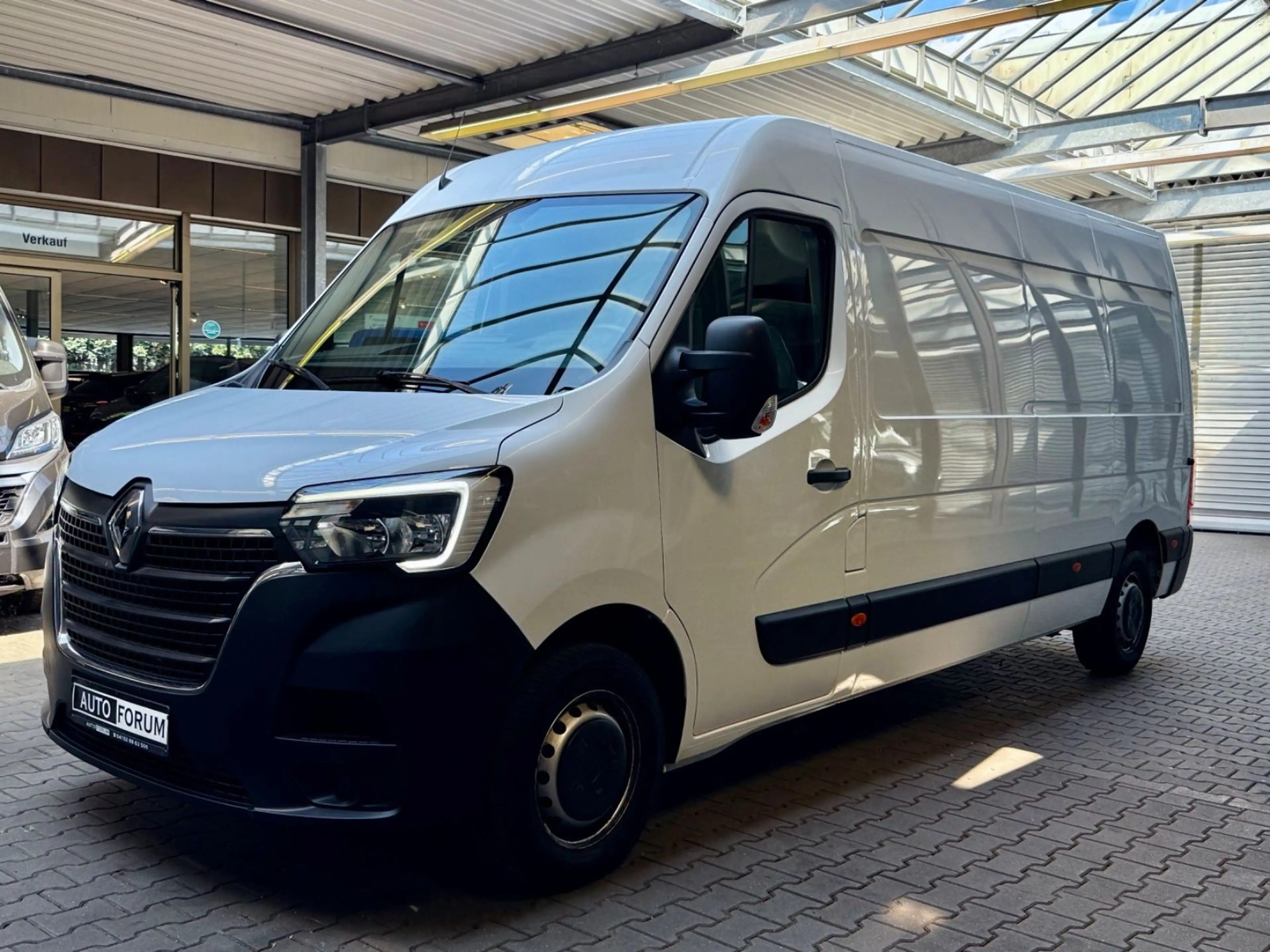 Renault Master 2.3 D L3H2 3,5t KLIMA CAM PDC 3-SITZE BLU — photo 5