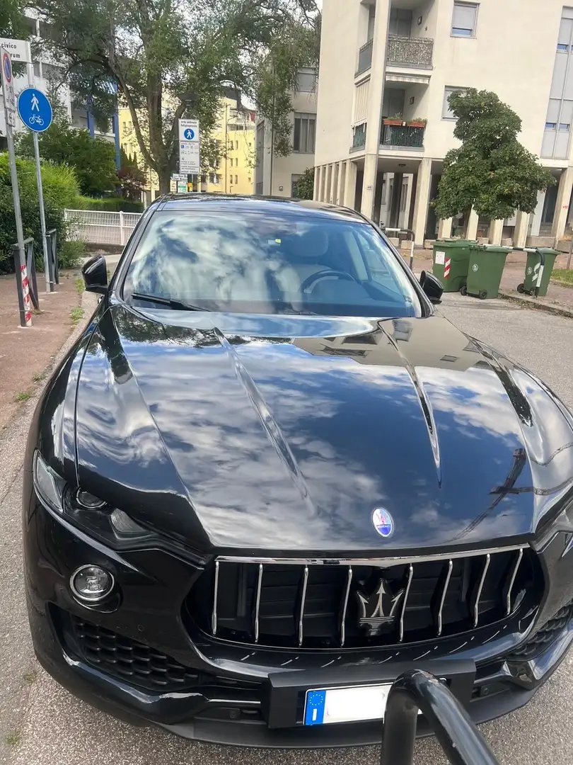Maserati Levante 3.0 V6 275cv auto - 1