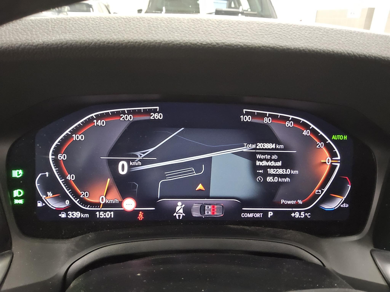 BMW 320 iA Touring Sport-Line T-Leder Navi LED LC-Pro — photo 8