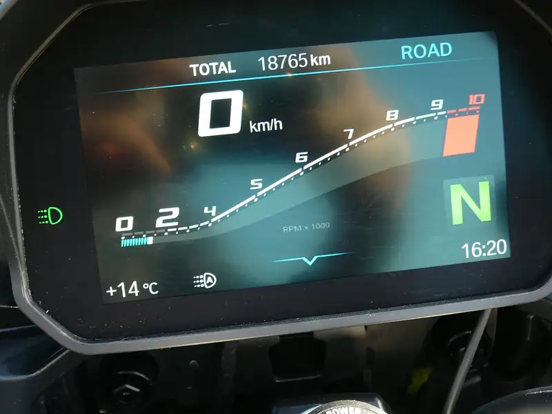 BMW F 900 XR - foto 7