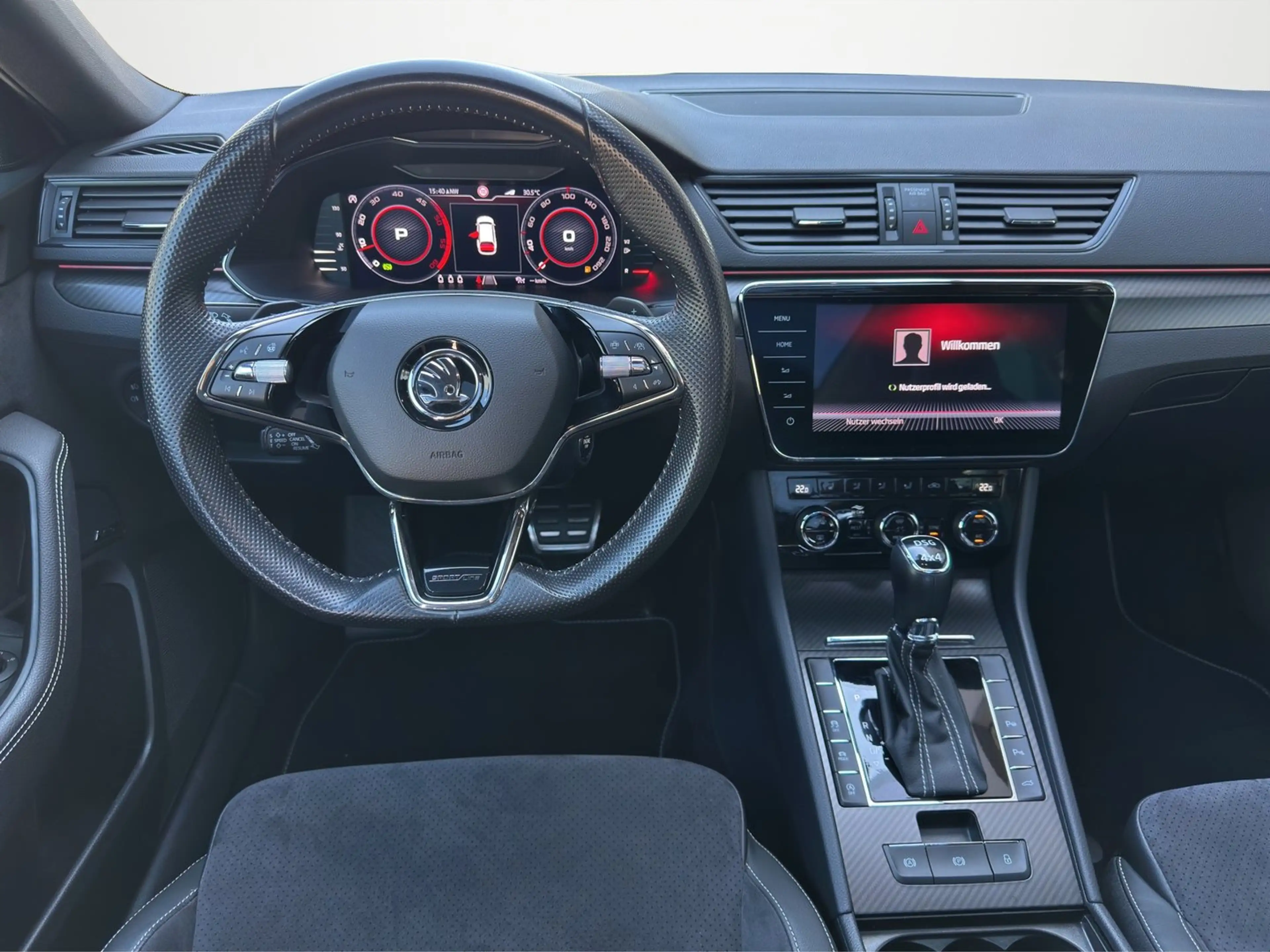 Skoda Superb 4x4 SPORTLINE TDI DSG — photo 11