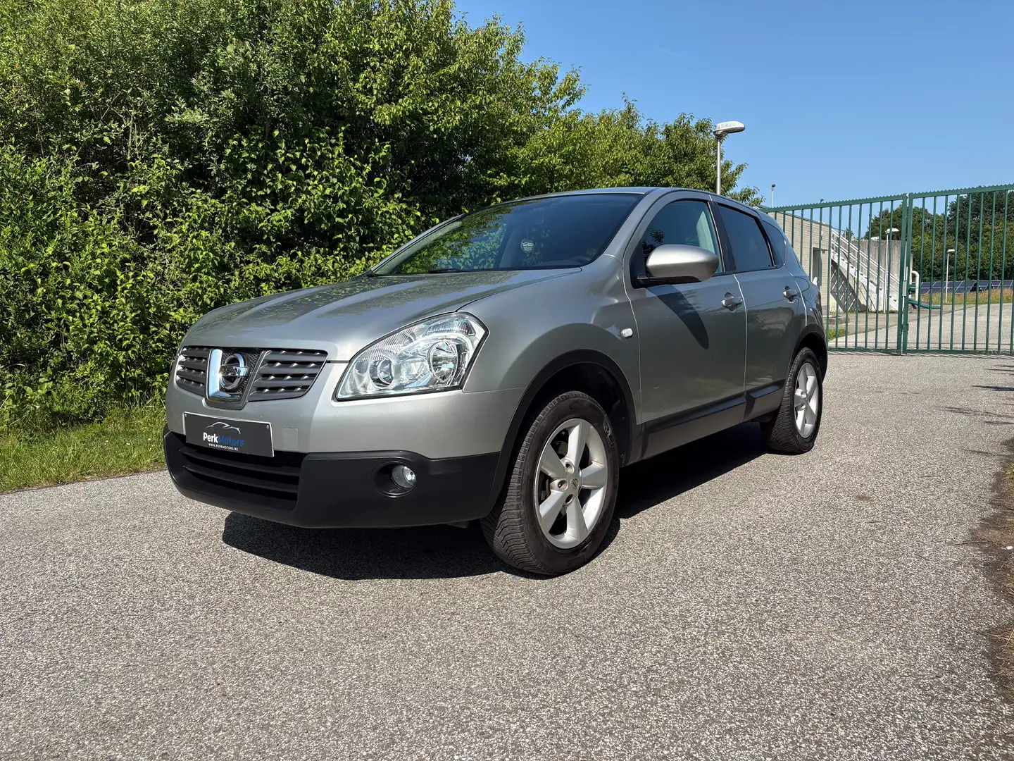 Nissan Qashqai 1.6i 2WD Tekna Pack Navi - Garantie*1steEigenaar Gris - 1