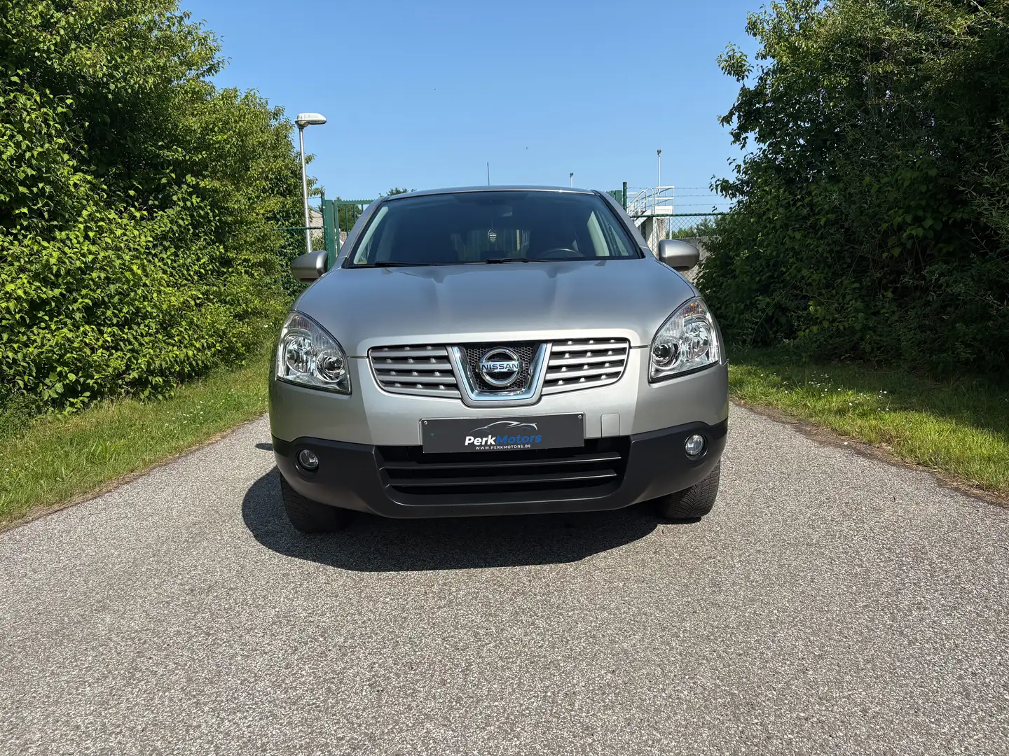 Nissan Qashqai 1.6i 2WD Tekna Pack Navi - Garantie*1steEigenaar Gris - 2
