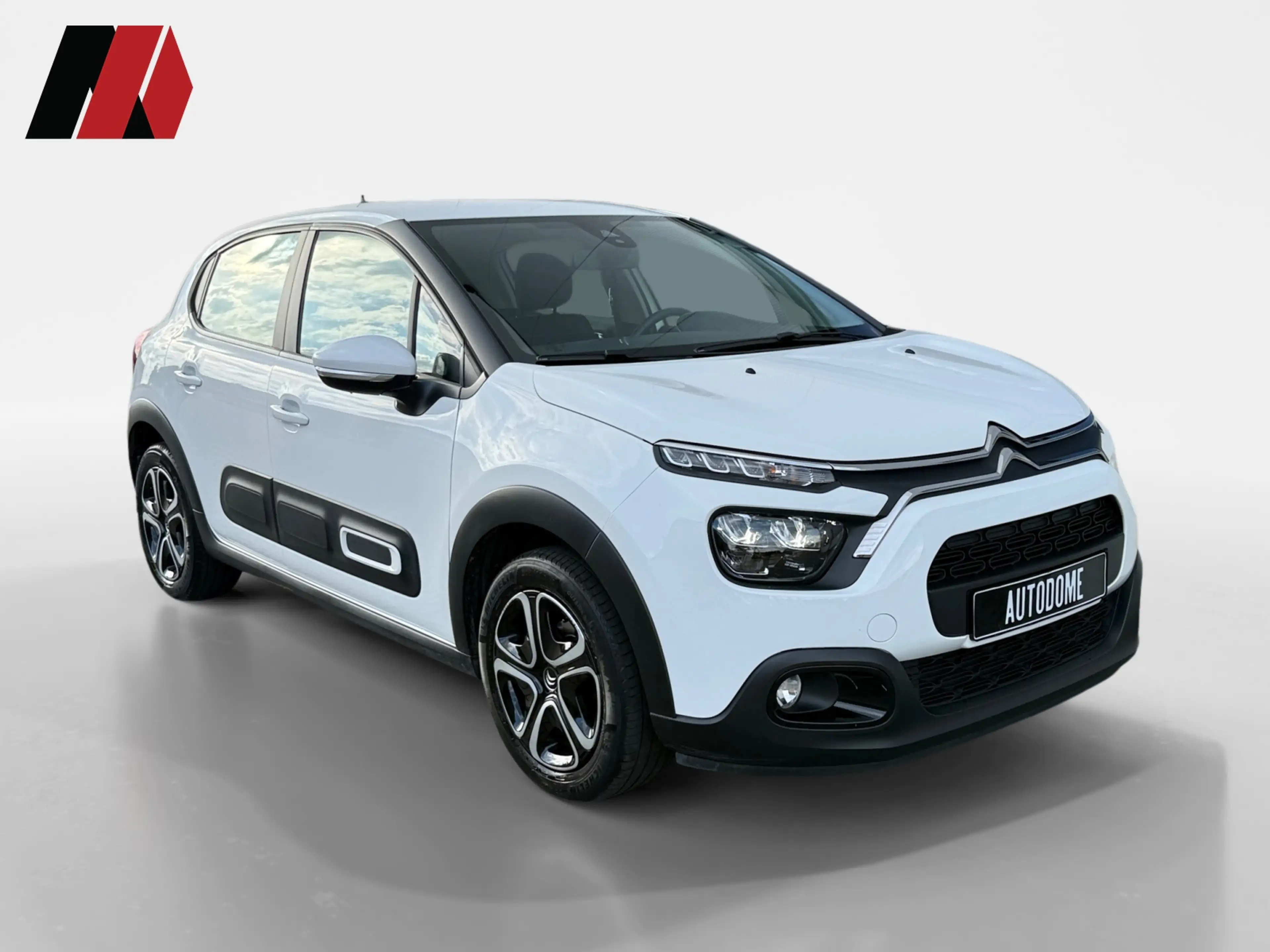 Citroen C3 1.2 PureTech Shine | NAVI | PDC | DAB | Cruise — photo 4