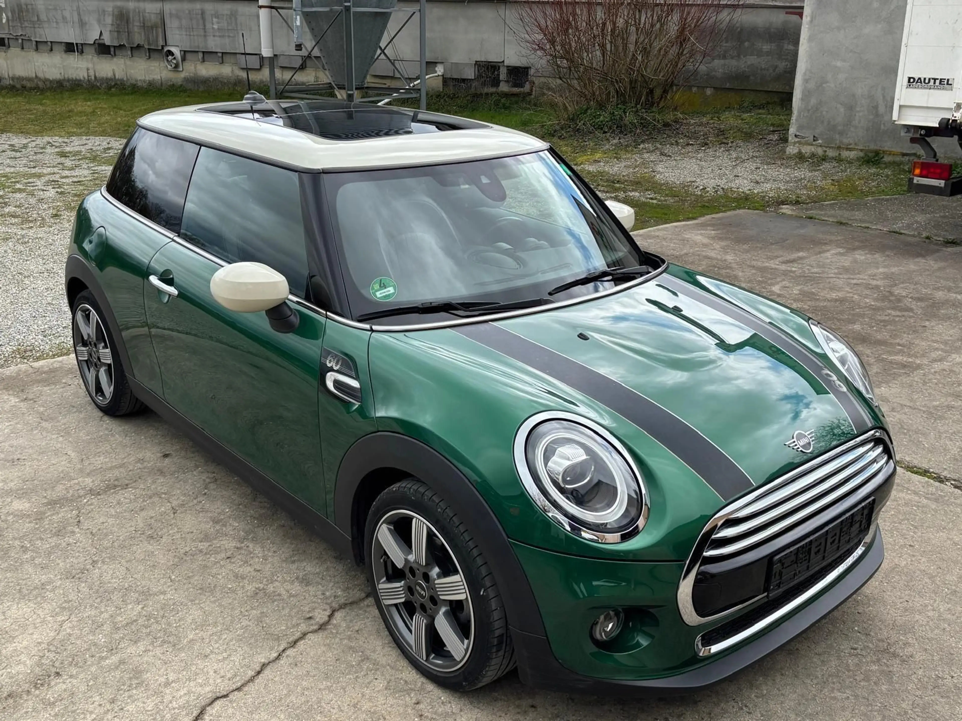 MINI Cooper Mini 3-trg. Cooper 60 Years Trim — photo 9
