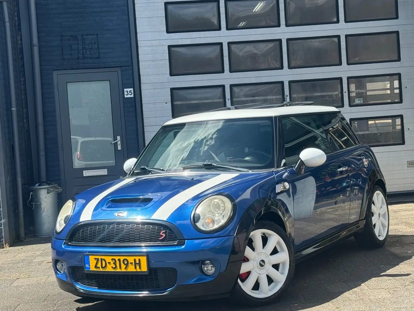 MINI Cooper S Mini 1.6 | Clima | Pano | 174PK Blauw - 1