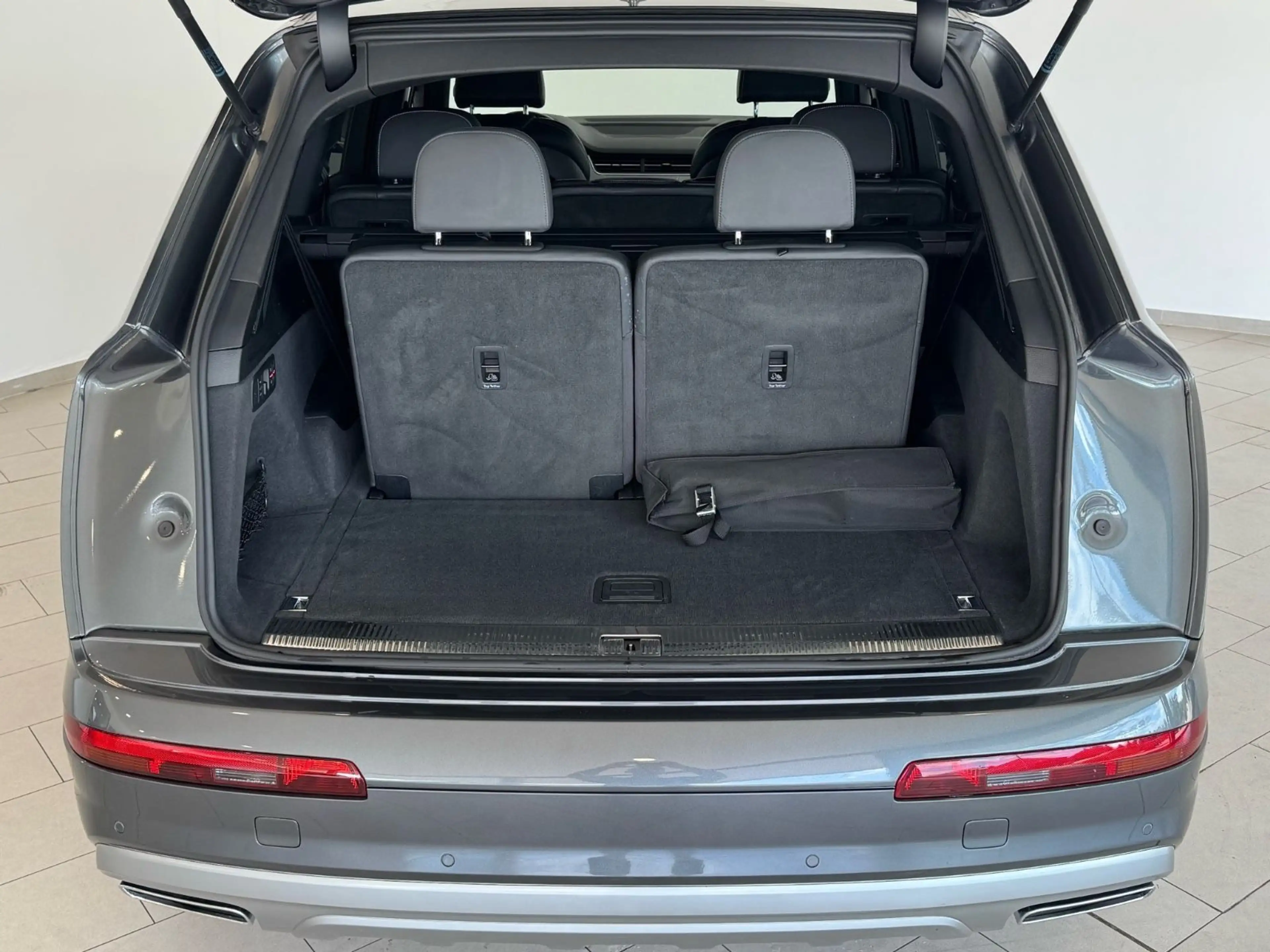 Audi Q7 3.0 TDI Quattro S-Line 7-Sitzer|PANO|1-HAND| — photo 7