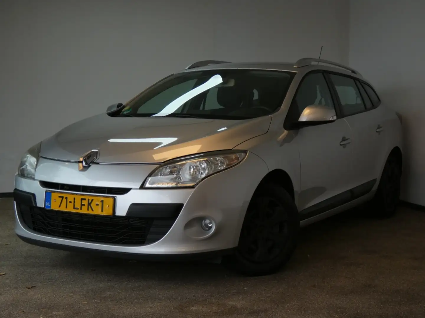 Renault Megane Estate 1.6 Expression Nwe APK airco Grijs - 1
