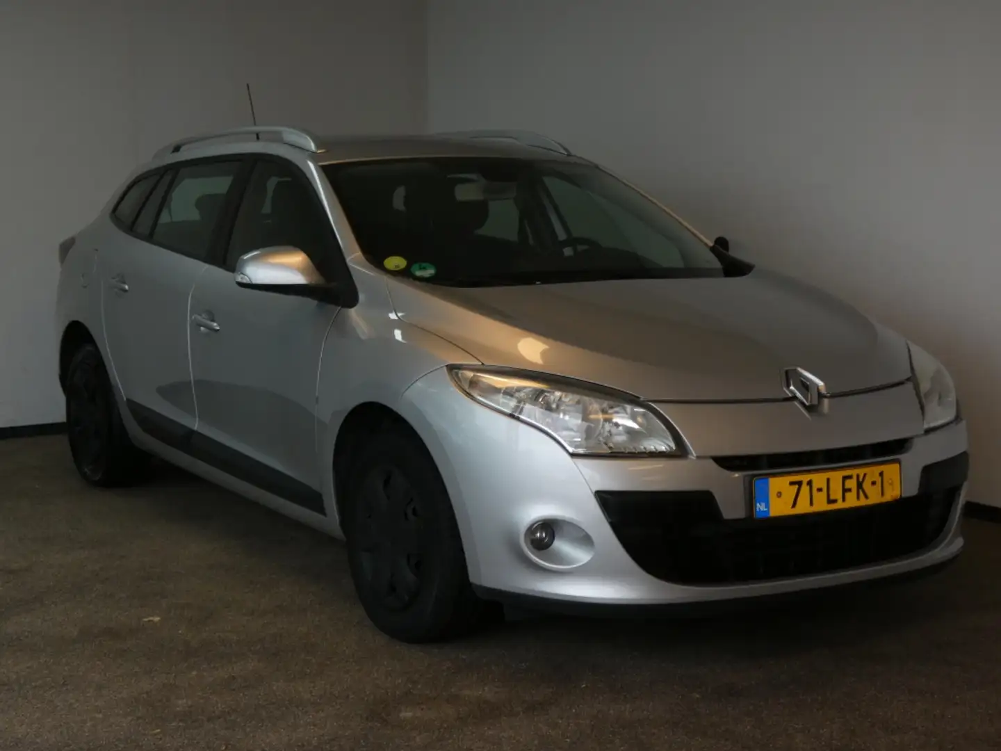 Renault Megane Estate 1.6 Expression Nwe APK airco Grijs - 2