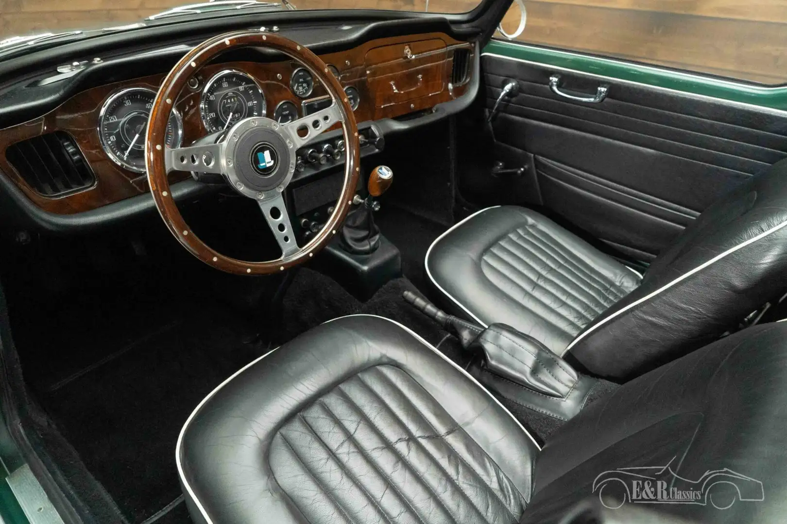Triumph TR4 | Gerestaureerd | Goede staat | 1967 Verde - 2