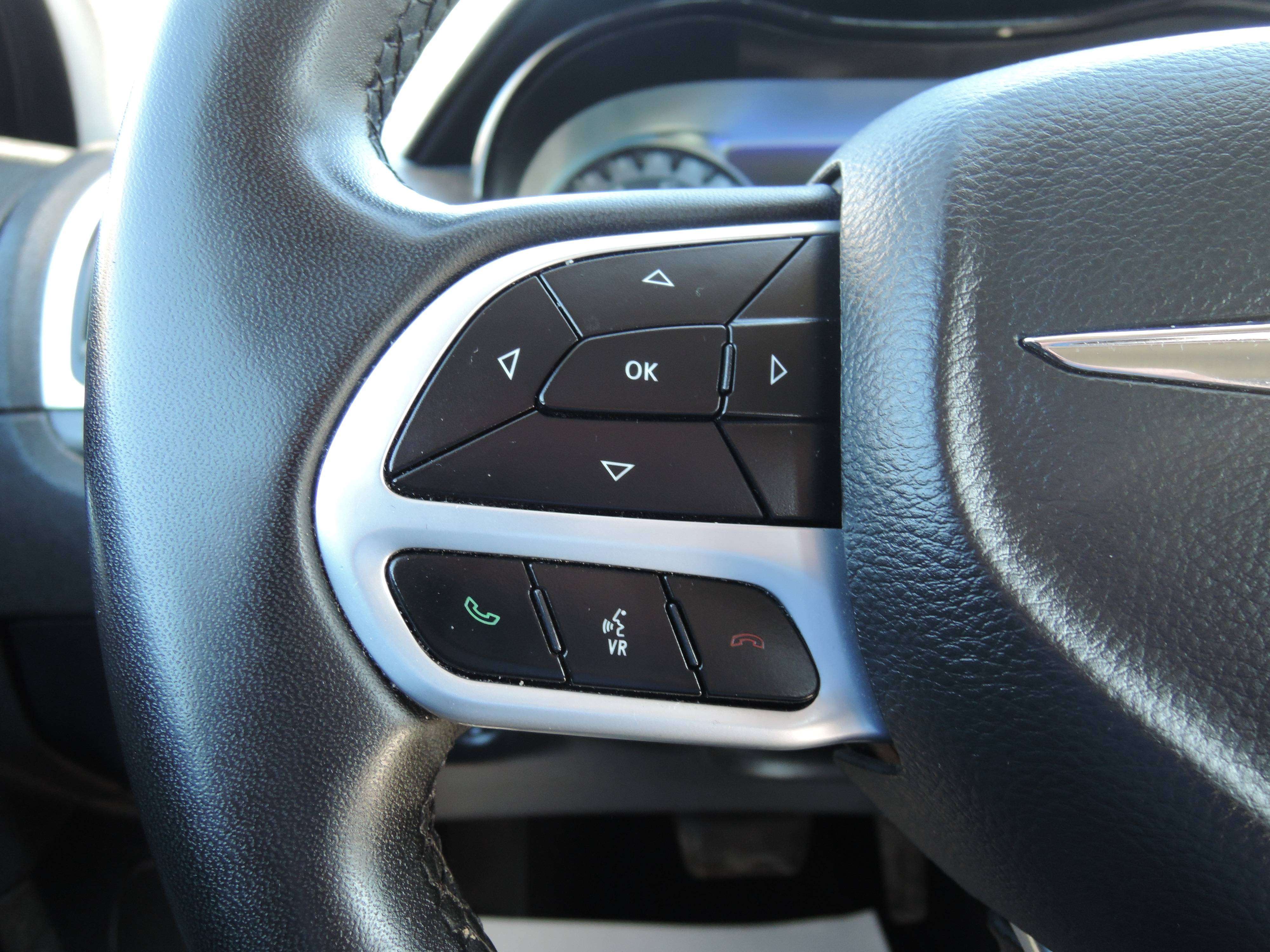 2022 Chrysler 300