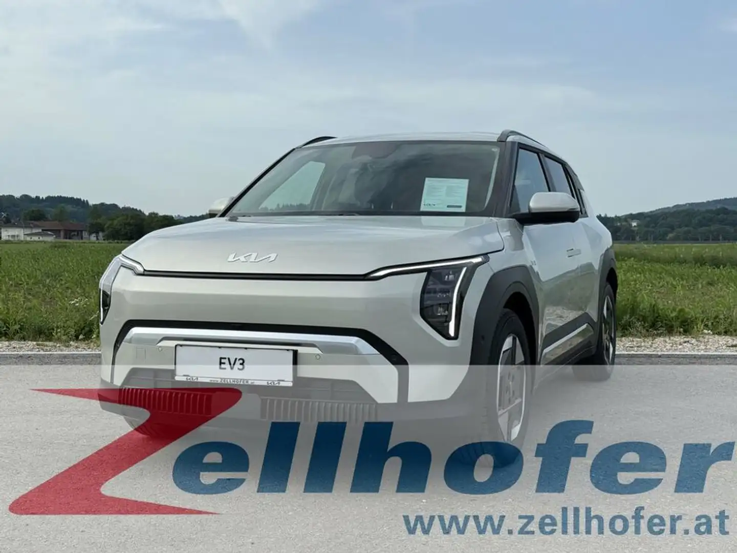 Kia EV3 FWD 81,4kWh Long Range Earth+   0,99% Fixzins* Silber - 1