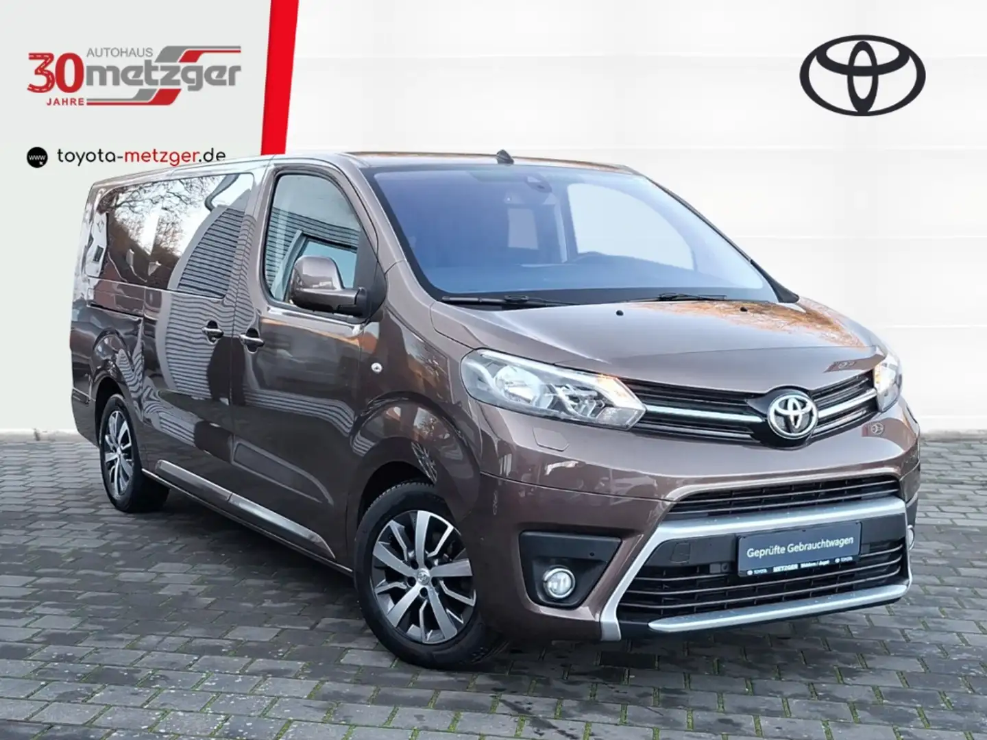 Toyota Proace Verso 2.0 D-4D Autom. Shuttle Plus L2 + Apple CarP Braun - 1