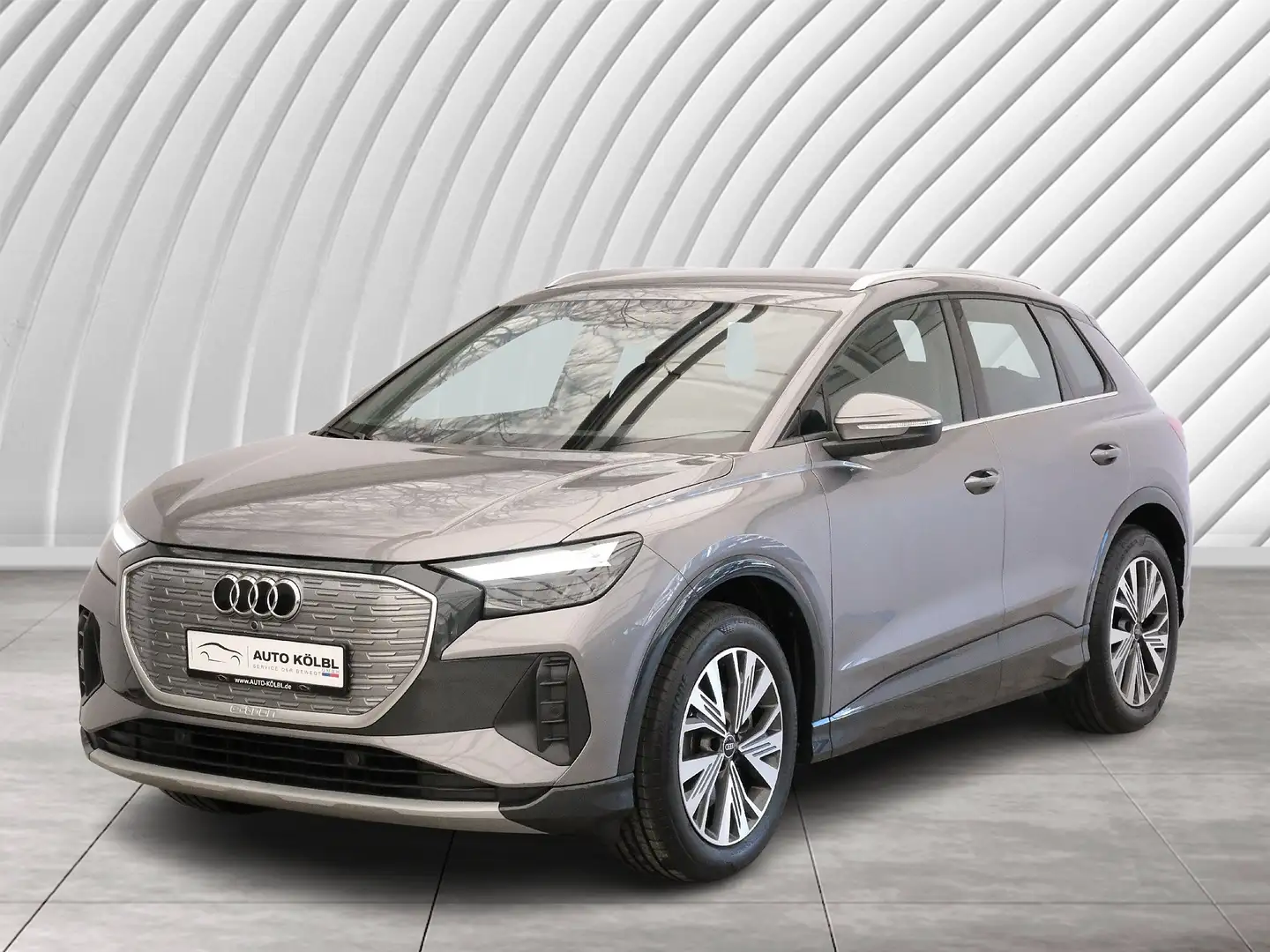 Audi Q4 e-tron basis | 4-5J Batteriegarantie Grau - 1