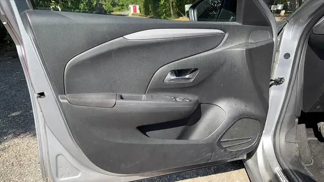 Opel Corsa view 7
