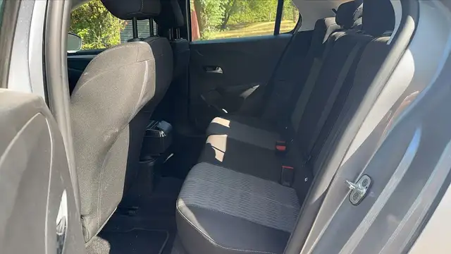 Opel Corsa view 9