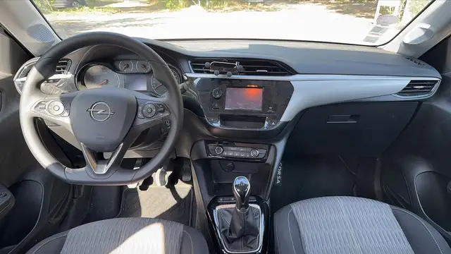 Opel Corsa view 11
