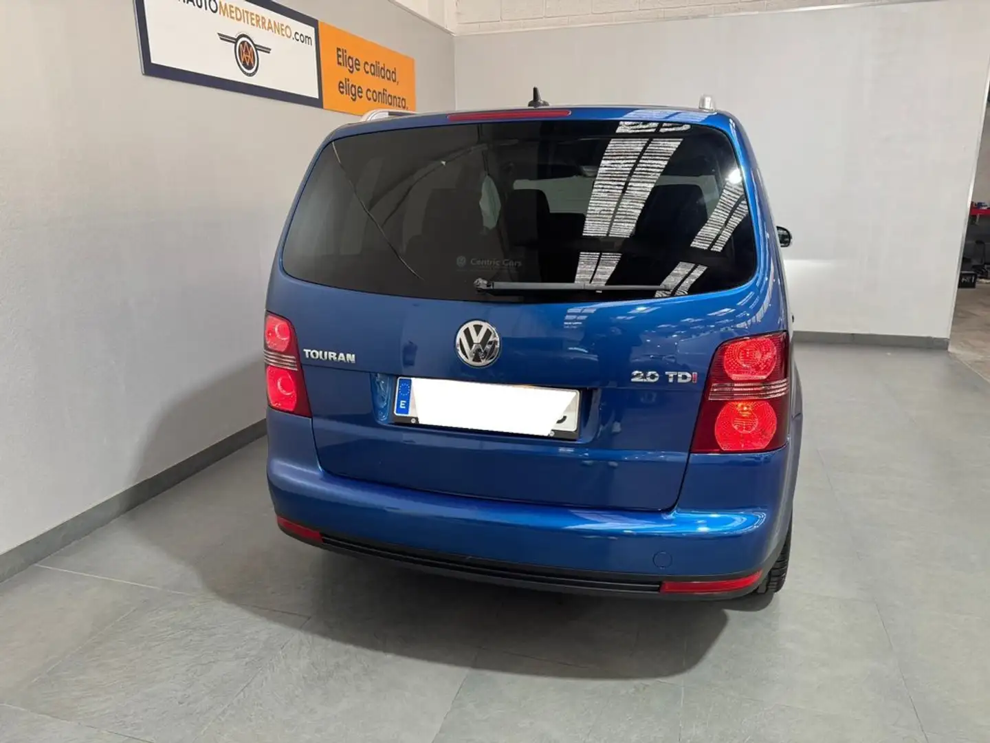 Volkswagen Touran 2.0 TDI 170 DSG Highline Blau - 2