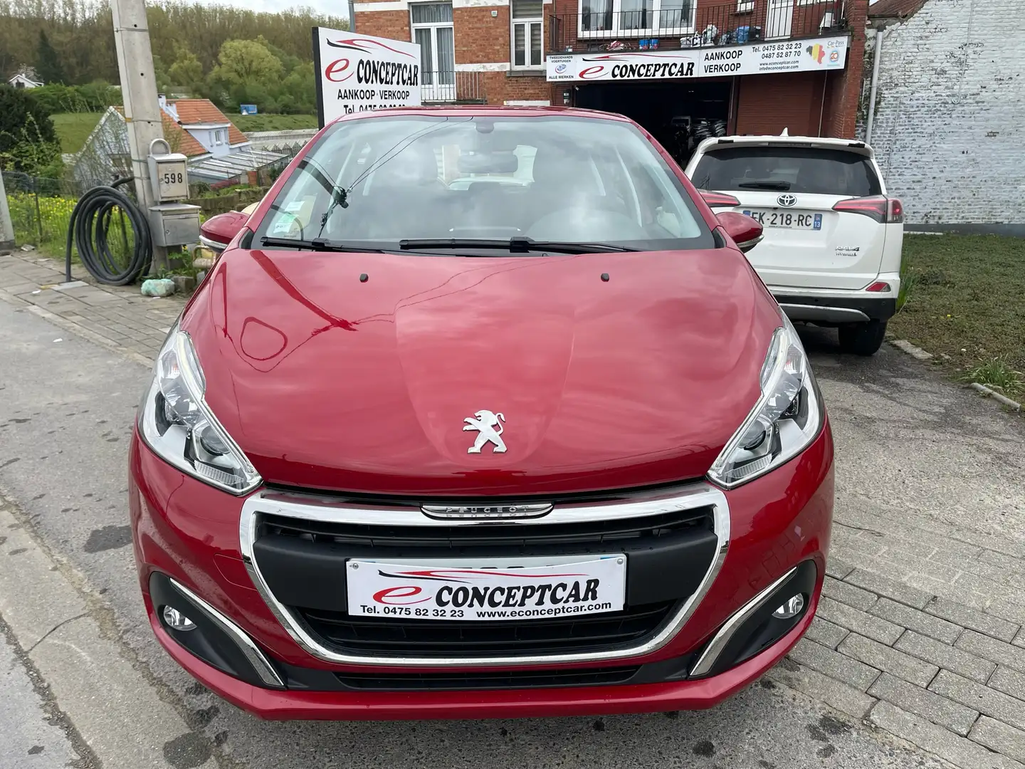 Peugeot 208 1.5 BlueHDi Allure // TVA RECUPERABLE // Rot - 2