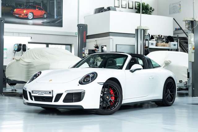 Imagine Porsche 991 I 911 Carrera Targa 4 GTS I PDLS+ I Carbon