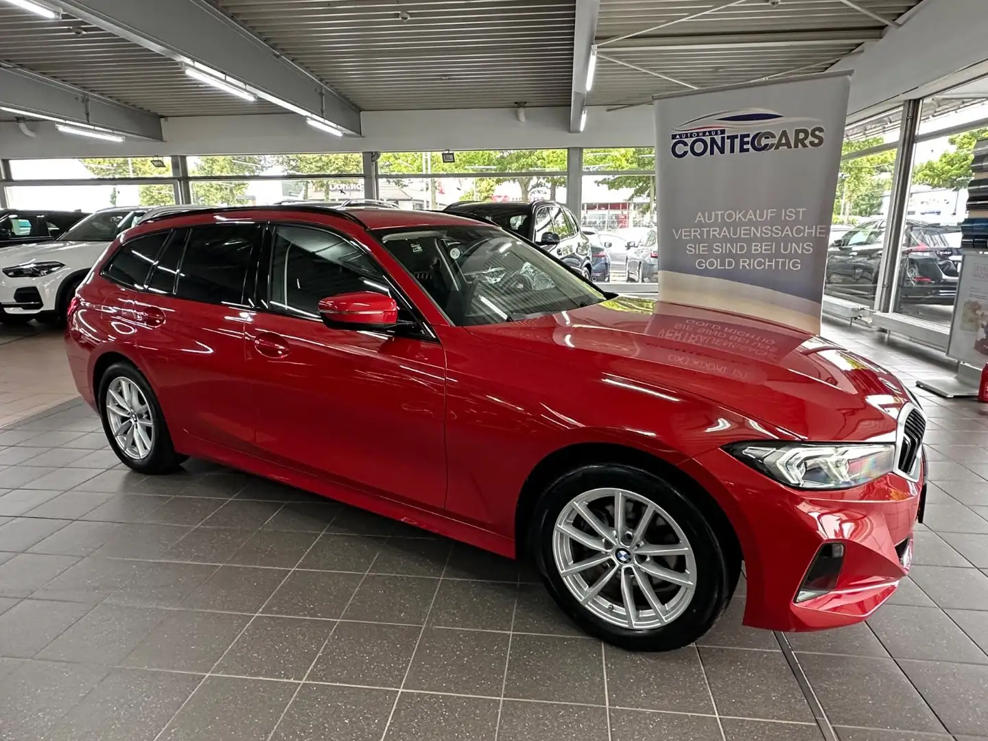 BMW 320 320d xDrive Touring Driving Assistant+LED+CURVED Rot - 1