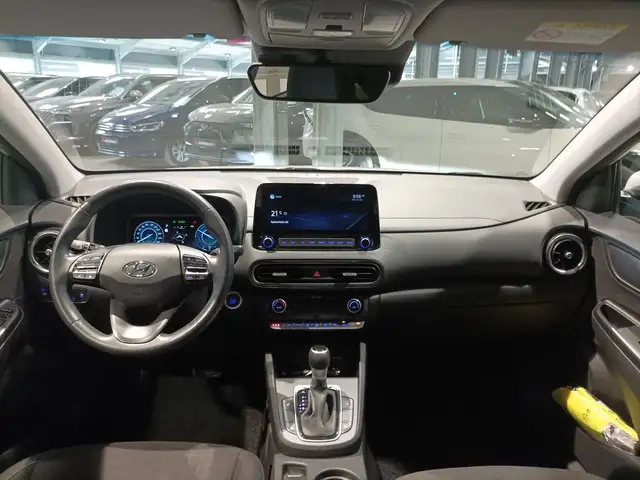 Hyundai Kona view 9