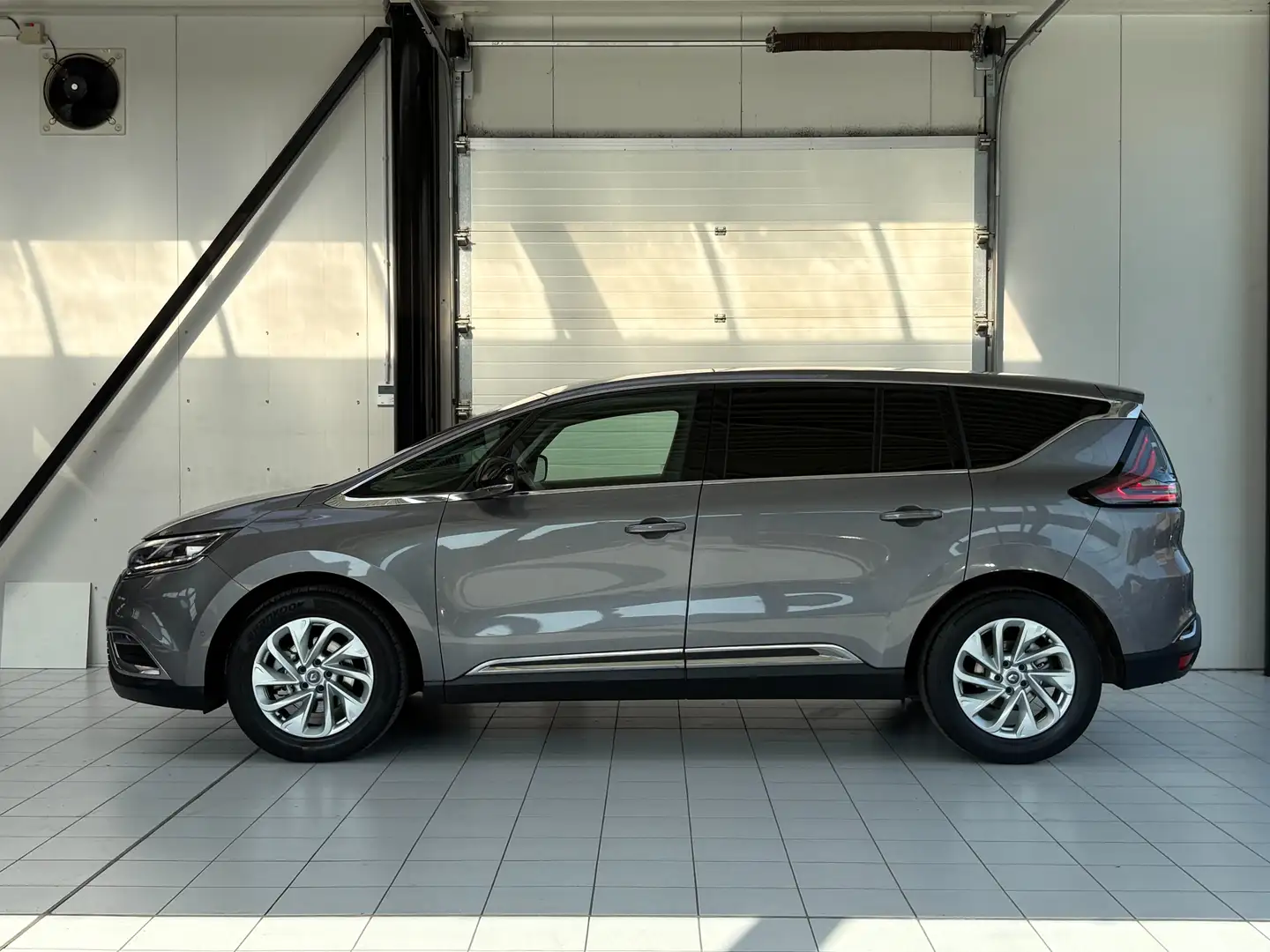 Renault Espace Espace 1.6 dCi *7P*XENON*GPS*CUIR*CAMERA*JANTES* Gris - 2