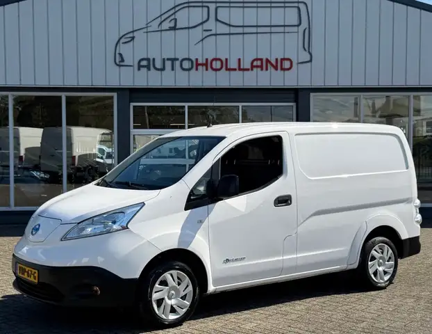 Nissan E-NV200 ZERO EMISSIE 40KWH 80KW 120PK AIRCO/ CAMERA/ ORIGI