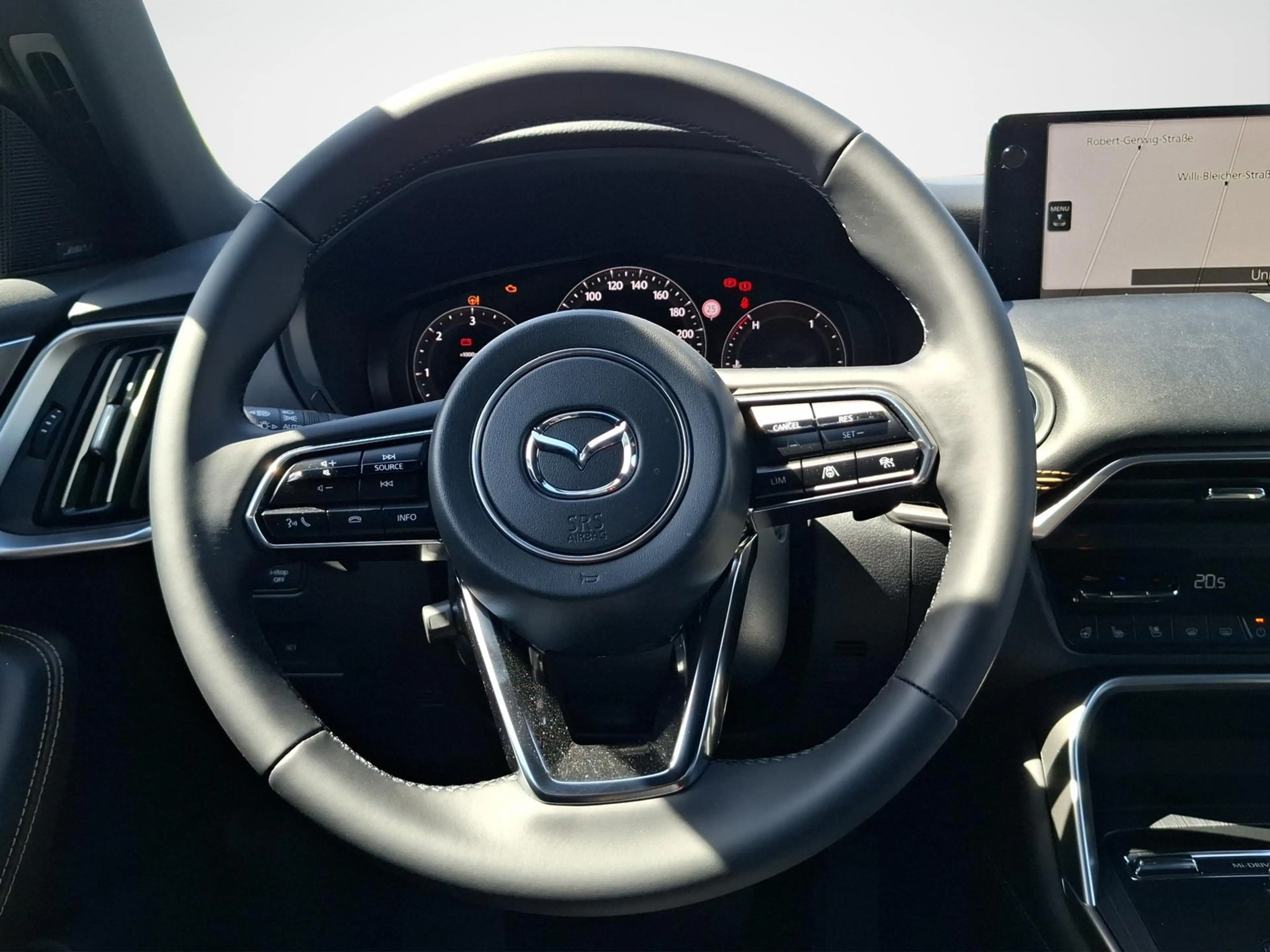 Mazda CX-80 3.3 D 254 8AT AWD Homura Plus 7-Sitzer — photo 11