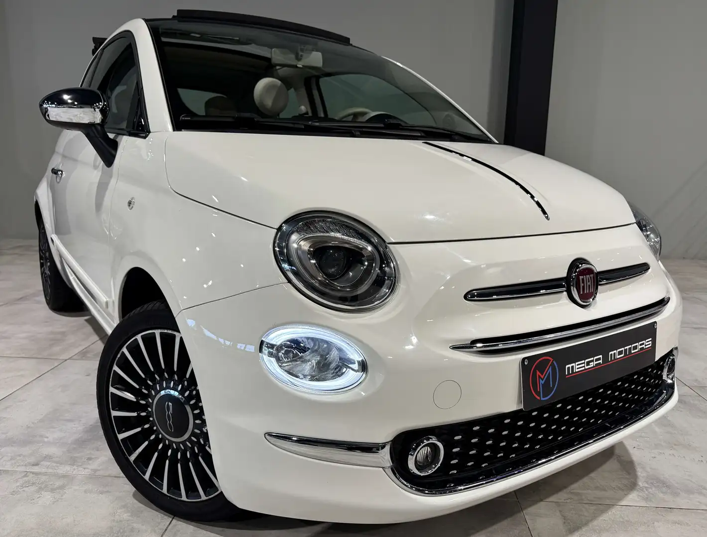 Fiat 500C 1.2i 70CV EDiTiON MiRROR \21.000KM\ NAVi CARPLAY + Blanc - 1