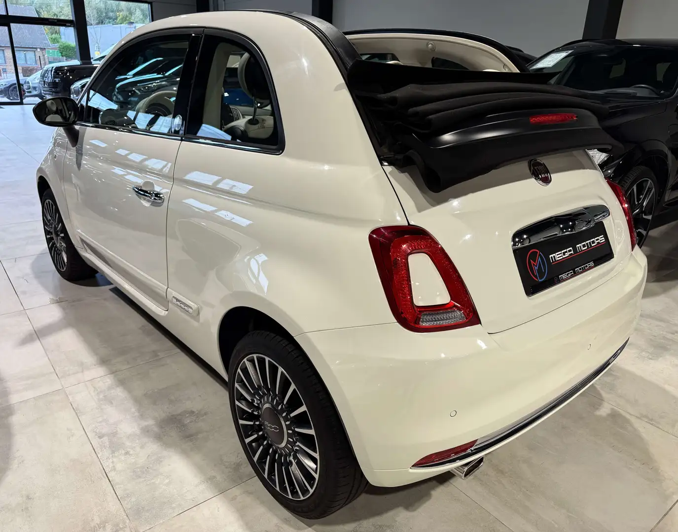 Fiat 500C 1.2i 70CV EDiTiON MiRROR \21.000KM\ NAVi CARPLAY + Blanc - 2