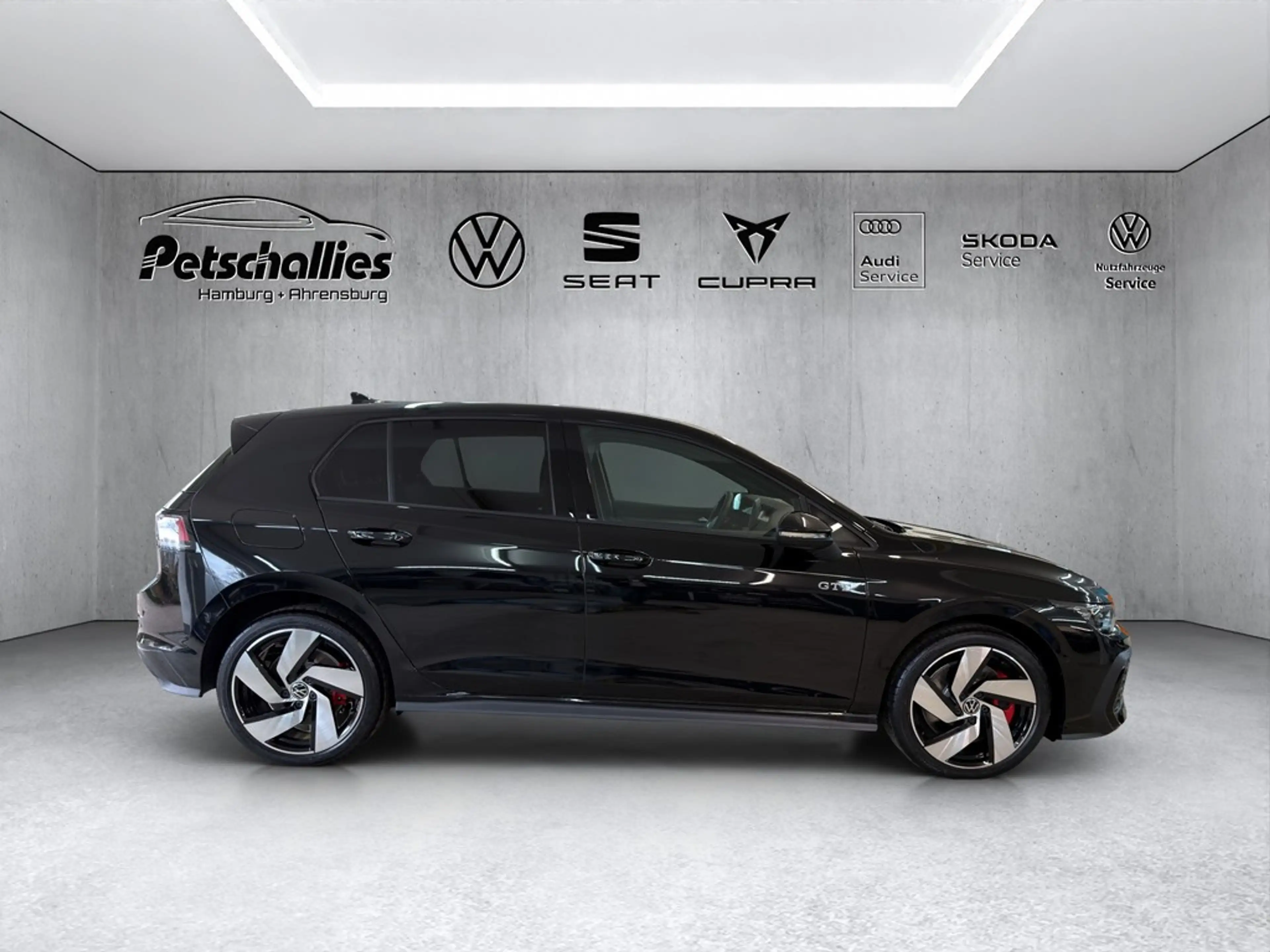 Volkswagen Golf GTE 1.5 eHybrid DSG PANO/AHK/ACC/IQ.LIGHT — photo 6