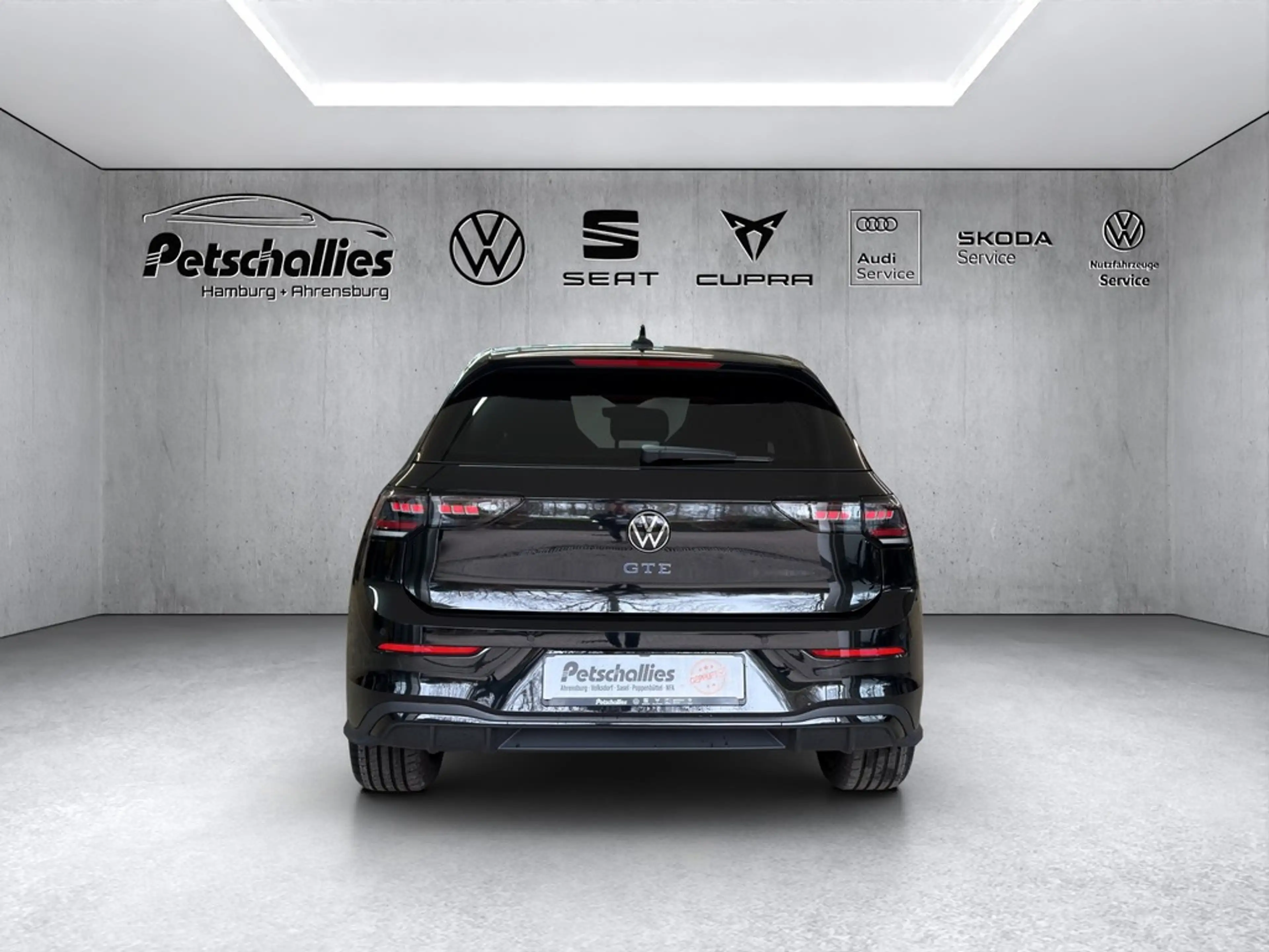 Volkswagen Golf GTE 1.5 eHybrid DSG PANO/AHK/ACC/IQ.LIGHT — photo 4