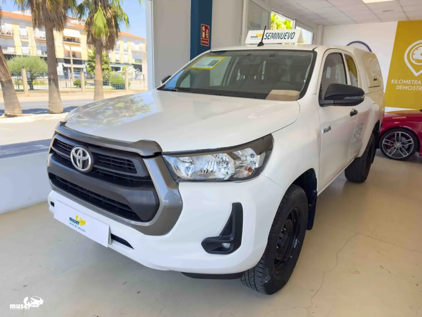 Toyota Hilux Cabina Extra GX Blanco - 1