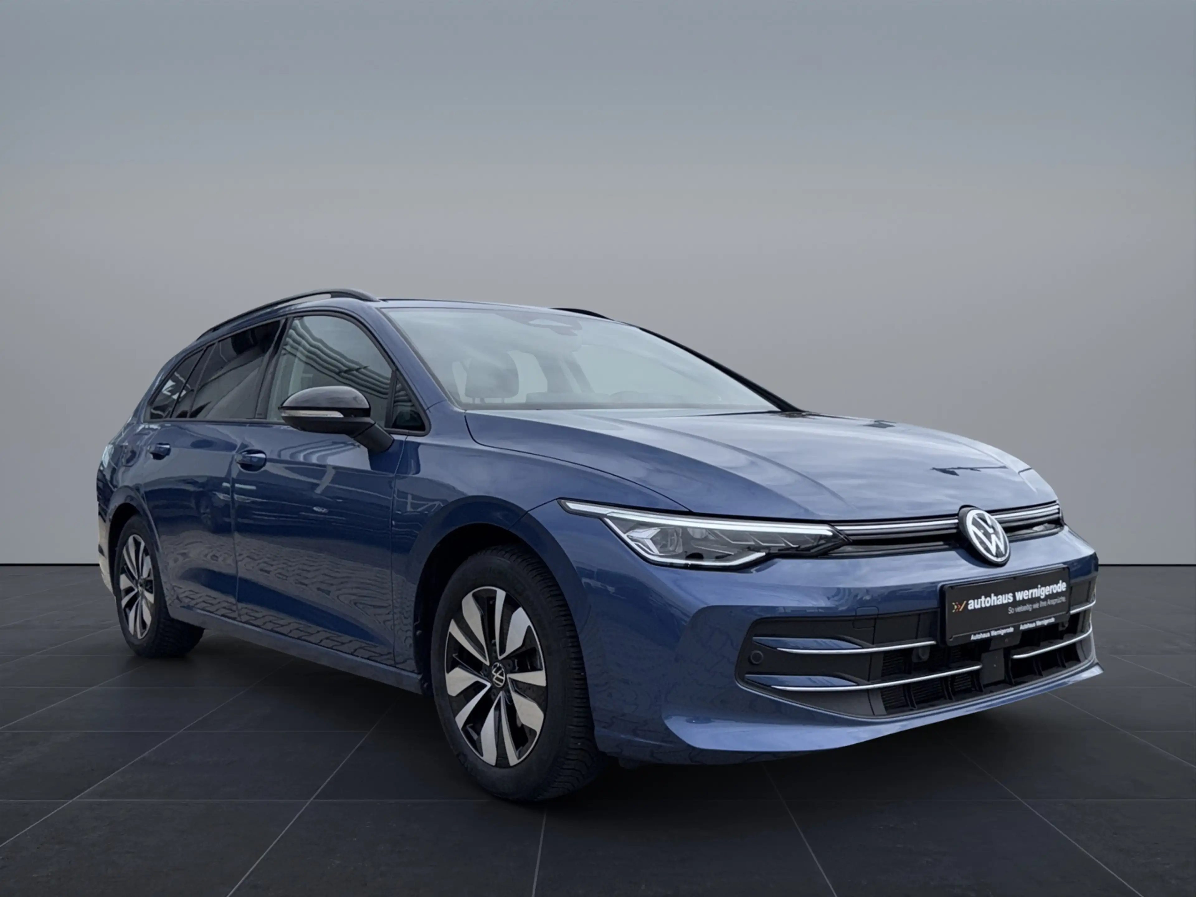 Volkswagen Golf Variant 1.5 eTSI Goal LED+/AHK/360°/Navi/ACC — photo 9