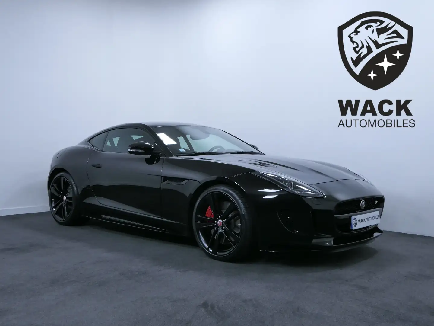 Jaguar F-Type F-TYPE R V8 5.0L 550 CV AWD / PREMIÈRE MAIN Noir - 1