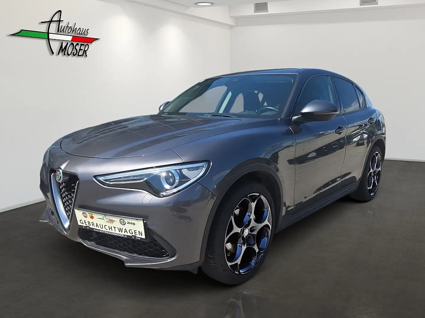 Alfa Romeo Stelvio Magnifica 2,2 ATX AWD Gris - 1