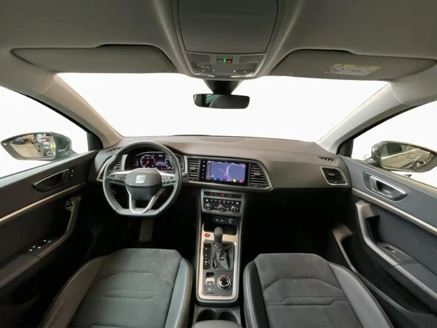 SEAT Ateca Xperience+DSG+Dinamica+NAVI+LE Schwarz - 2