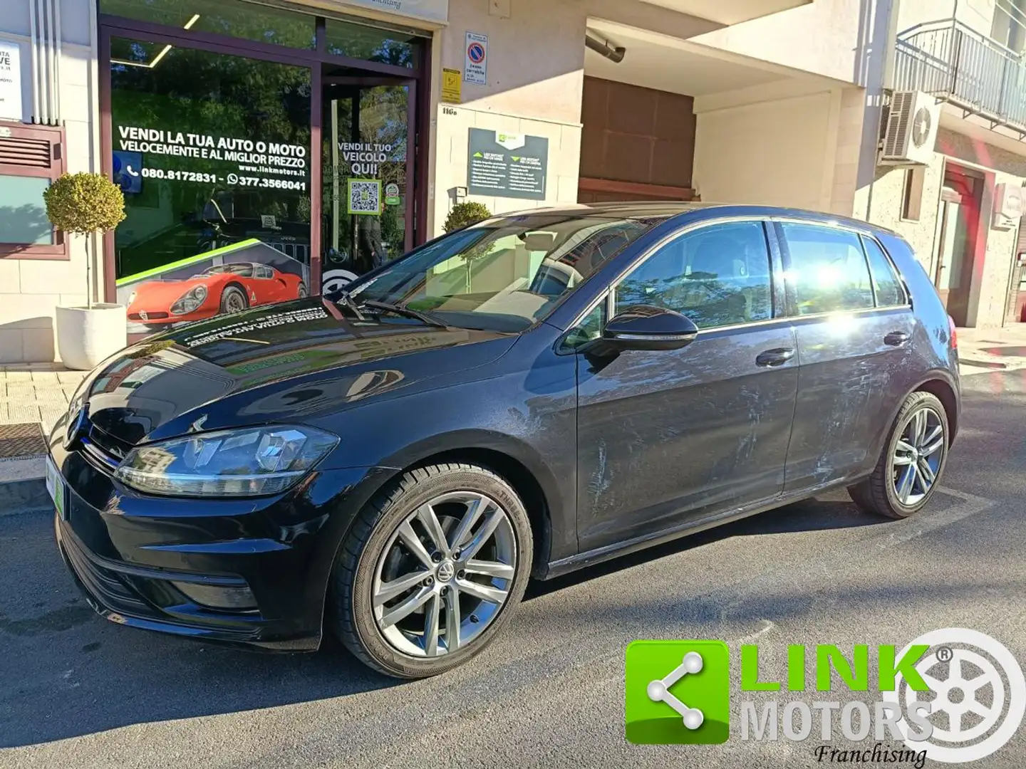 Volkswagen Golf 1.4 TGI DSG 5p. Executive BlueMotion NEOPATENTATI Nero - 1