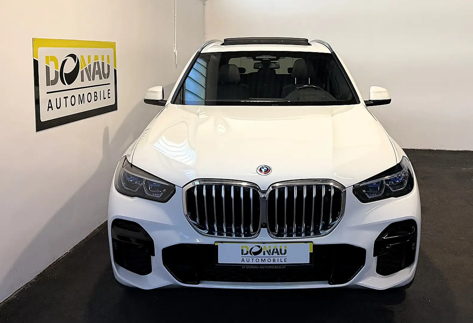 BMW X5 xDrive45e PHEV Aut. * VOLLAUSSTATTUNG * Weiß - 2