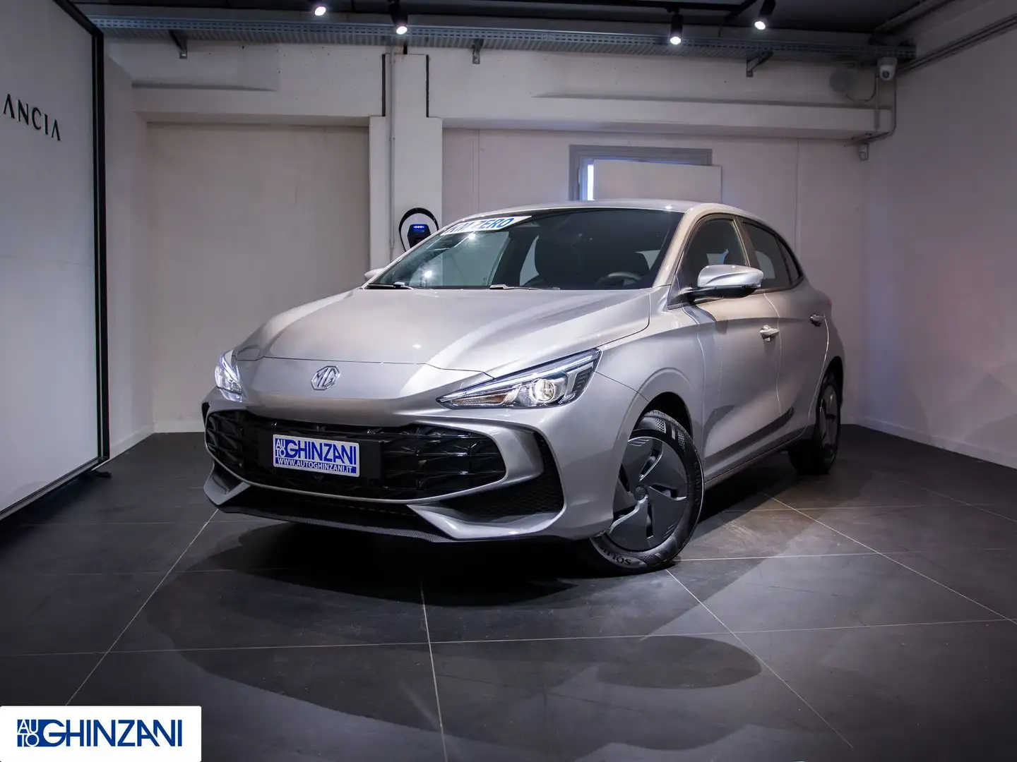 MG MG3 MG3 1.5 Standard - "PREZZO VERO" Silber - 2