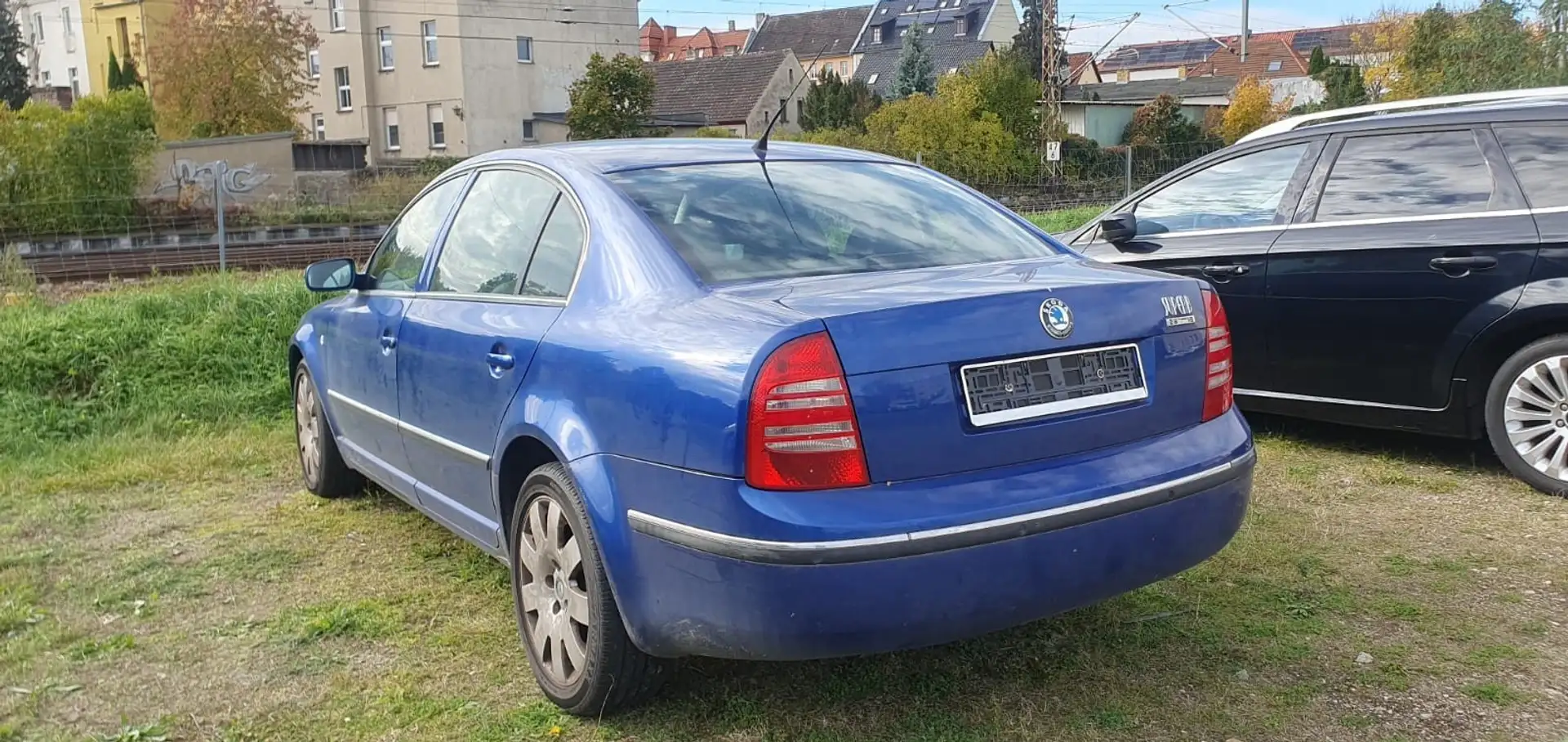 Skoda Superb 2.8 V6 Azul - 1