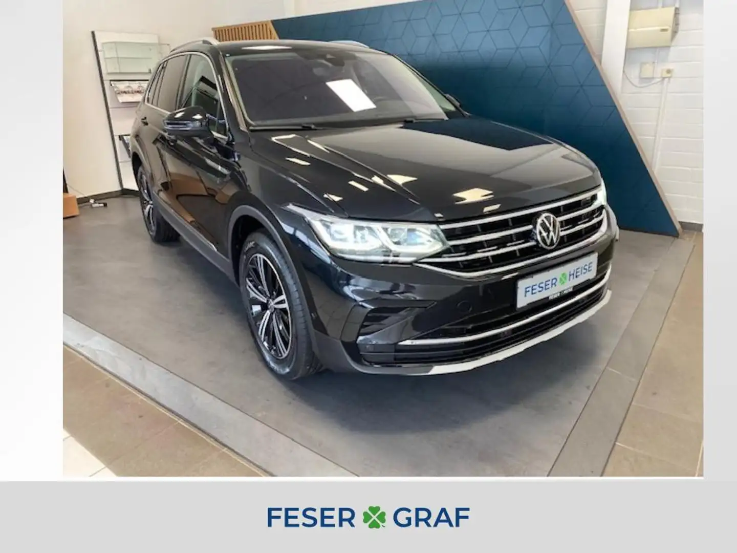 Volkswagen Tiguan Elegance 2.0 TDI DSG 4Motion Navi*RearView*Matrix* Schwarz - 1