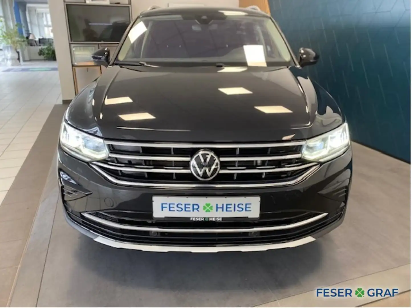 Volkswagen Tiguan Elegance 2.0 TDI DSG 4Motion Navi*RearView*Matrix* Schwarz - 2