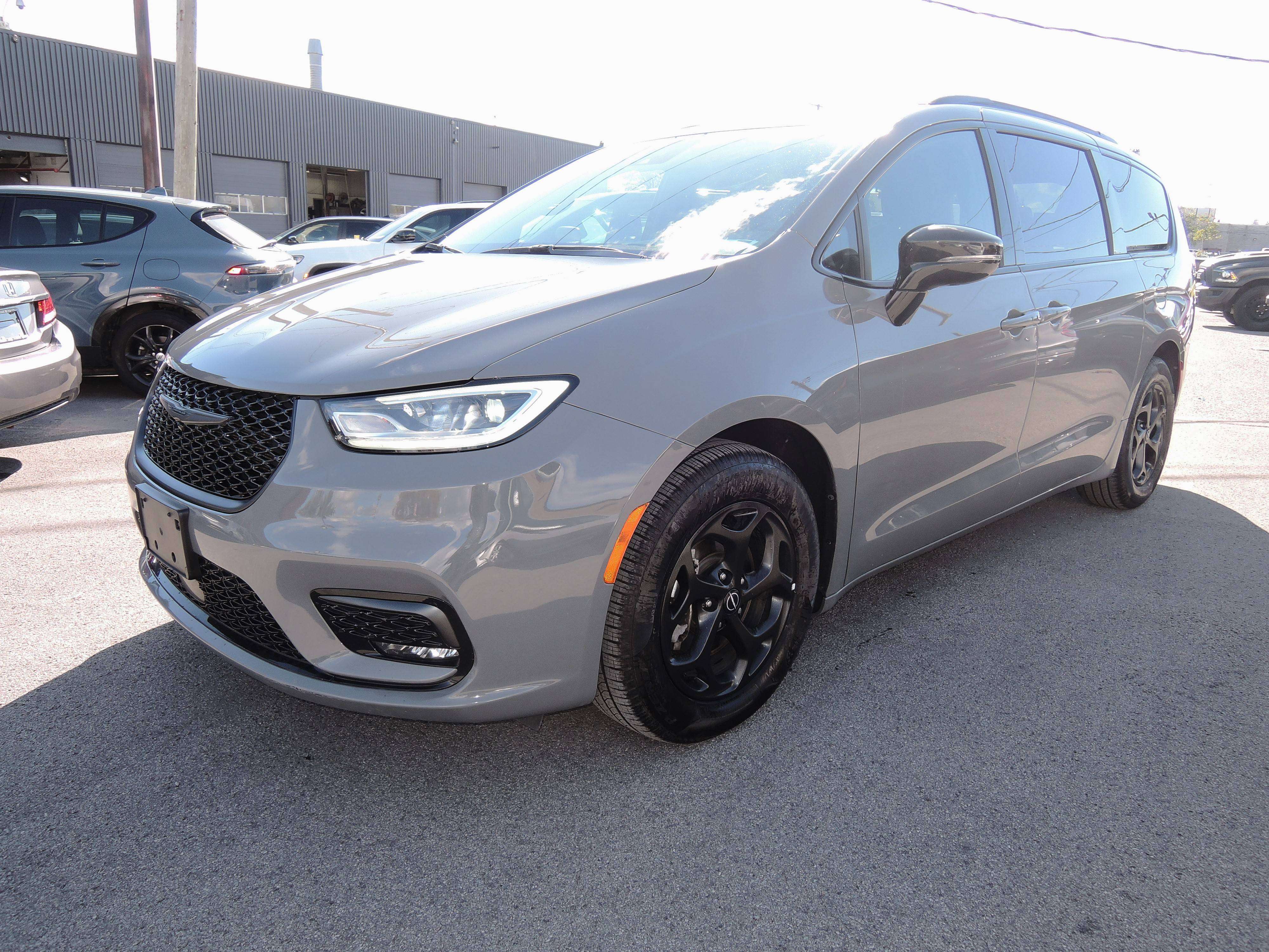 2025 Chrysler Pacifica